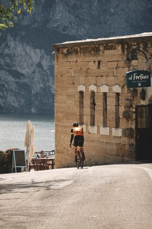That famous corner at Lago di Garda